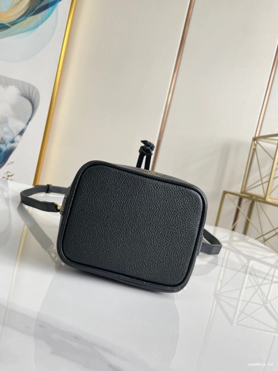 WIS NOÉ NANO VUITTON LOUIS 0820